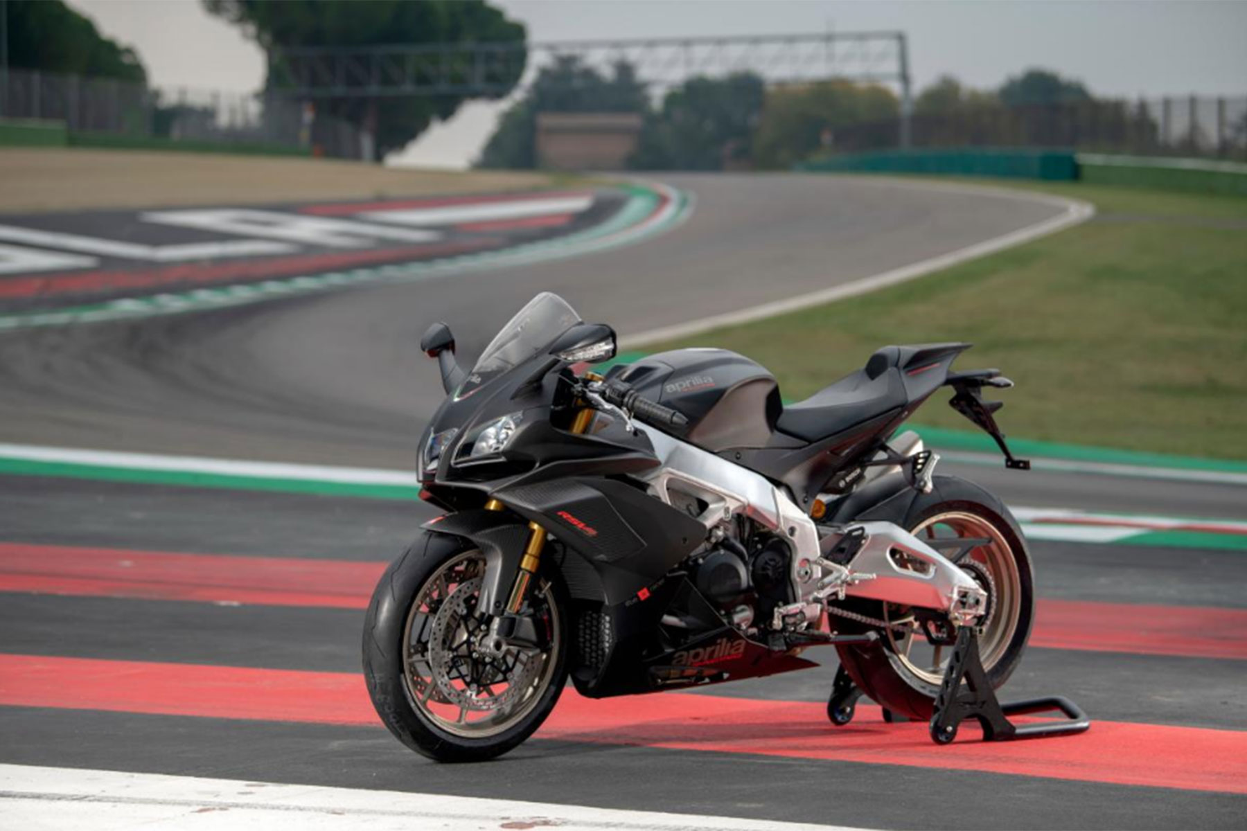 2019 Aprilia RSV4 1100 Factory