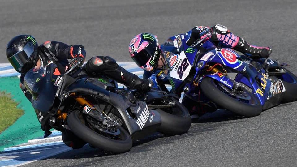 Lewis Hamilton op superbike