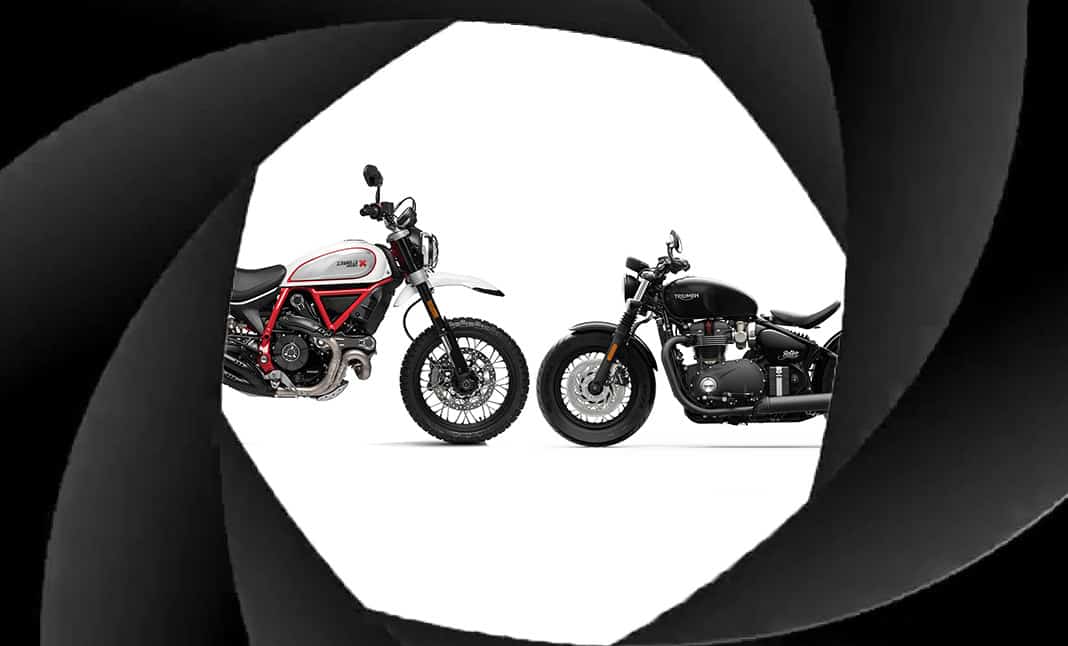 Triumph Bonneville Bobber Black Ducati Scrambler Desert Sled James Bond No Time to Die