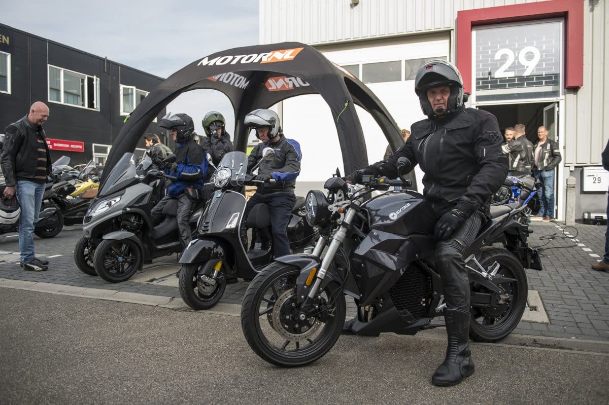 Lezers Testen Motorscooters Van Riders Vision Motor Nl