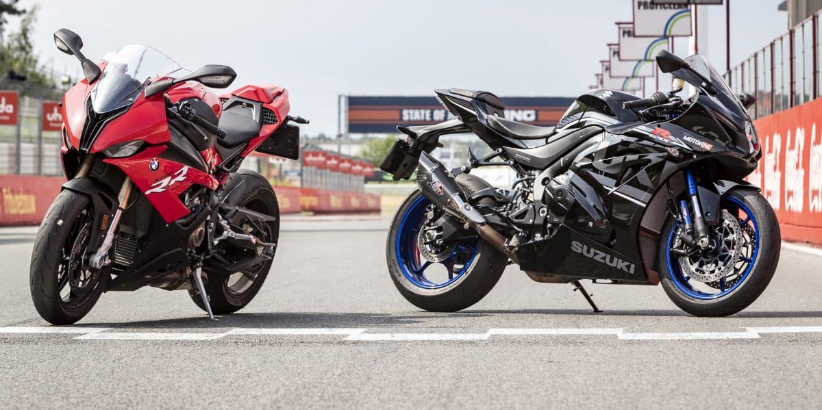 Dubbeltest Bmw S1000rr En Suzuki Gsx R1000ra Motor Nl Dubbeltest Bmw S1000rr En Suzuki Gsx R1000ra Motor Nl