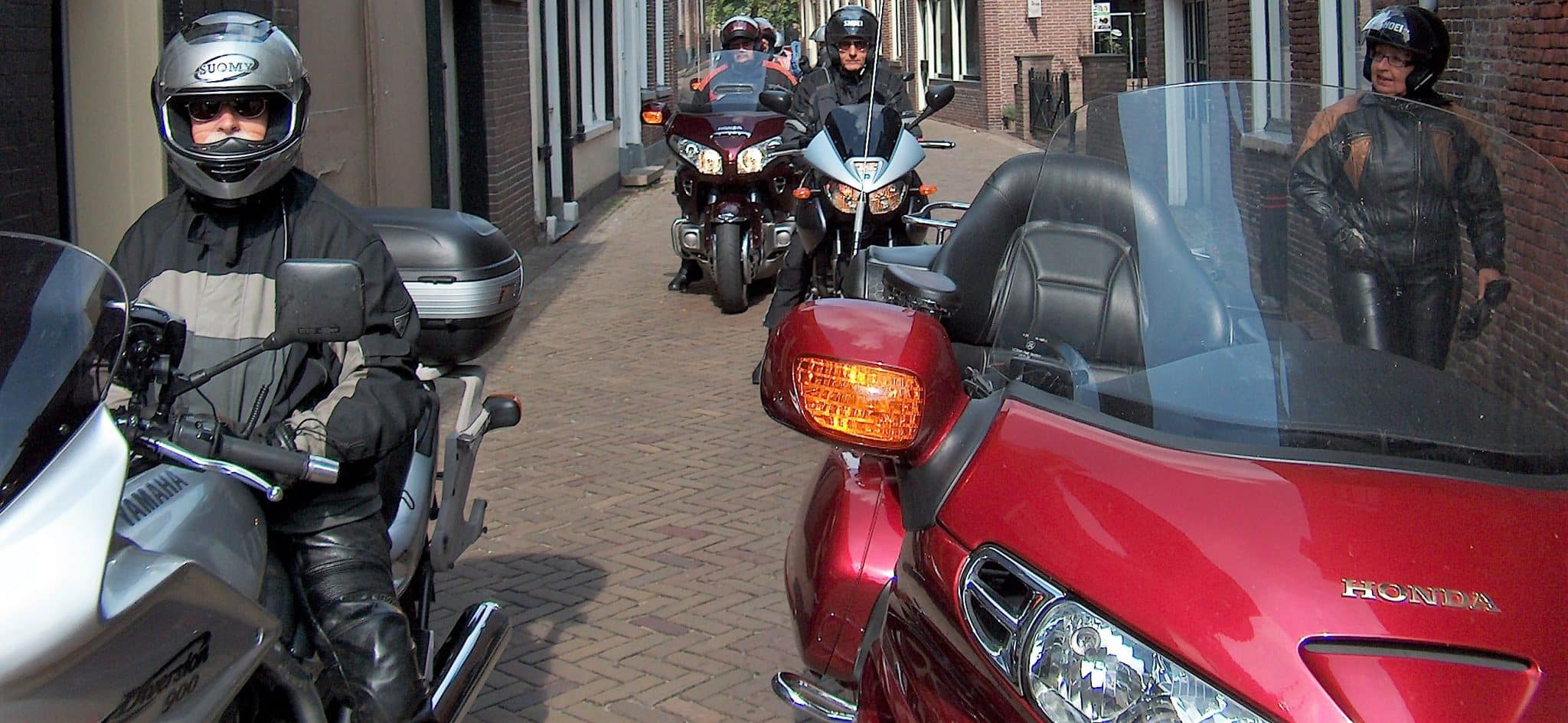 071-01 MOTO73 TripTip