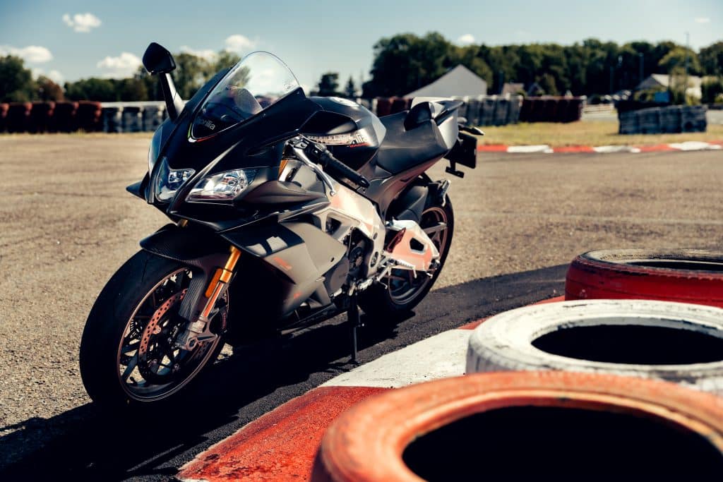 Aprilia RSV4 1100 Factory