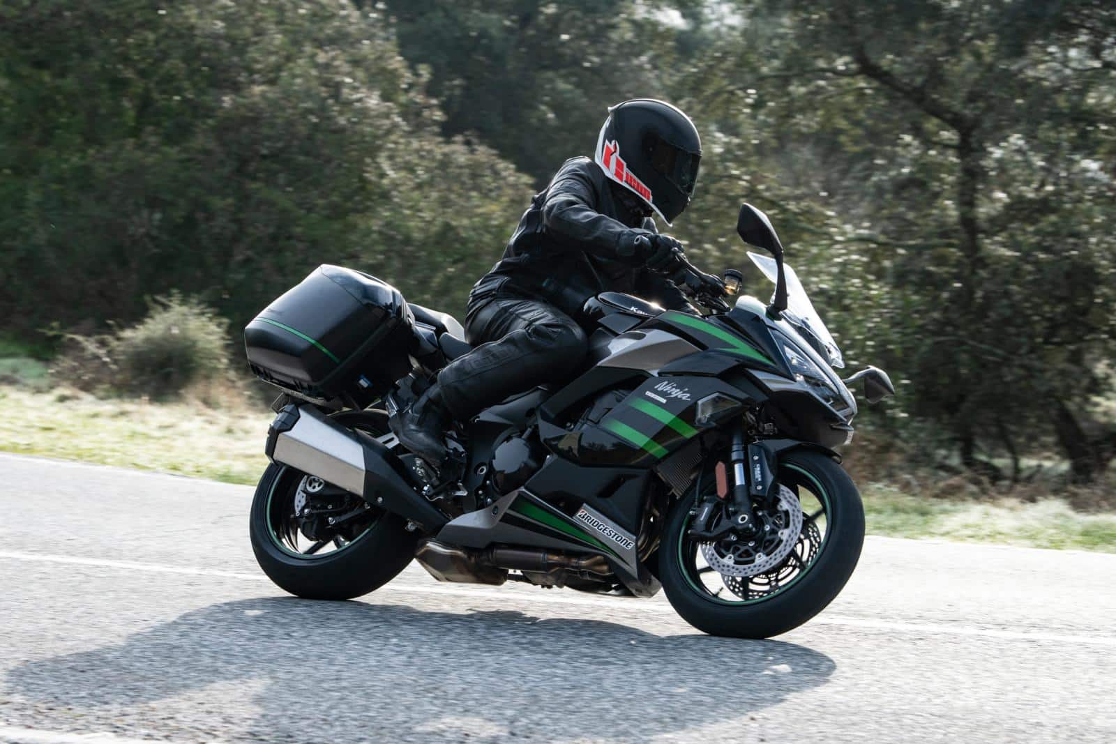 kawasaki ninja 1000sx