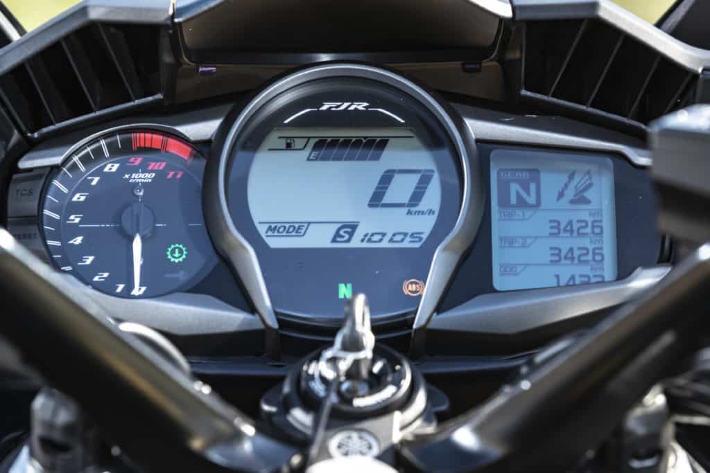 Dashboard Yamaha FJR1300 Ultimate Edition