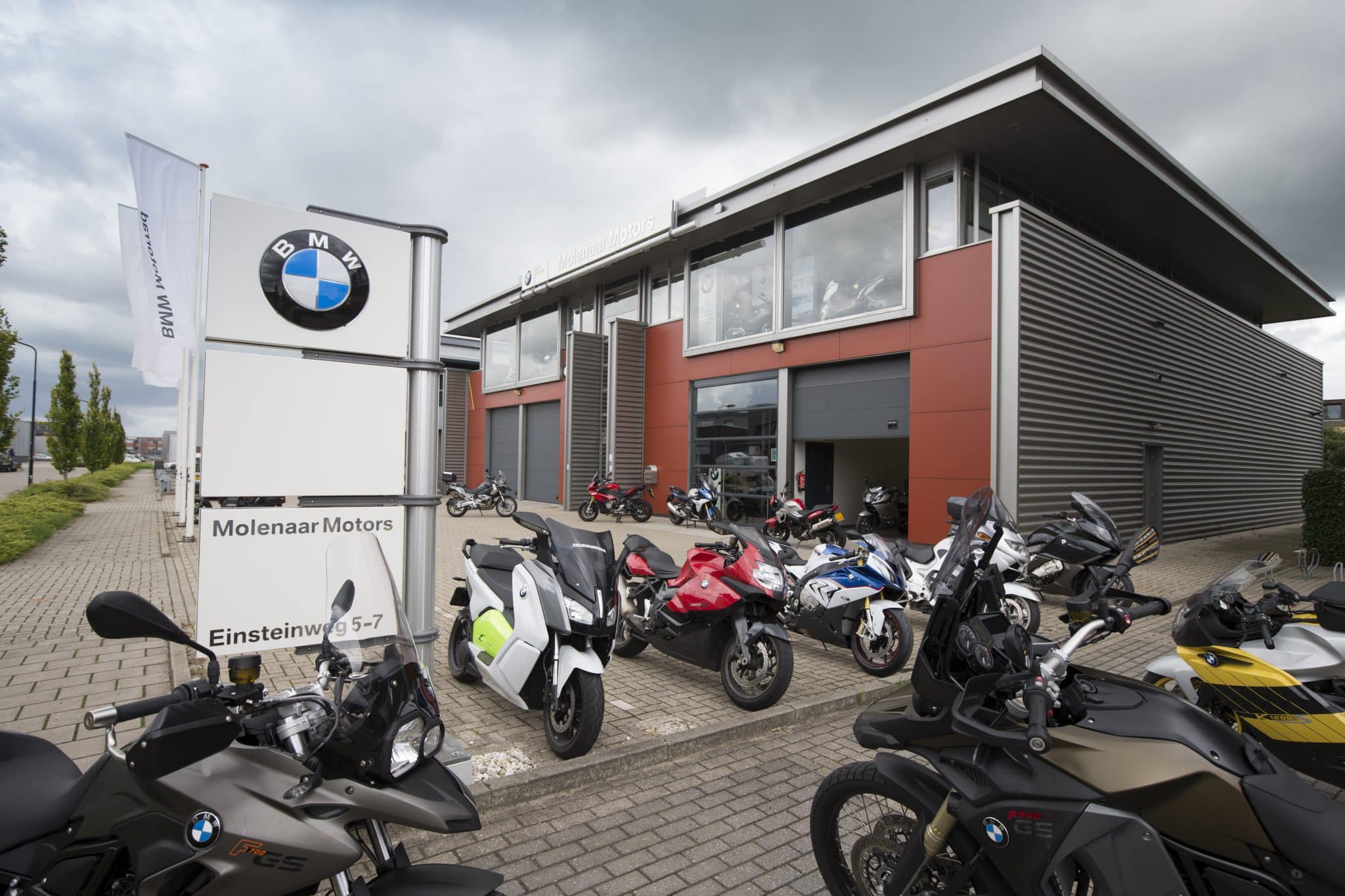 Arie Molenaar Motors is een begrip binnen motorrijdend Nederland