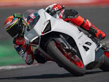 Ducati zet White Rosso in het rijtje Panigale V2’s