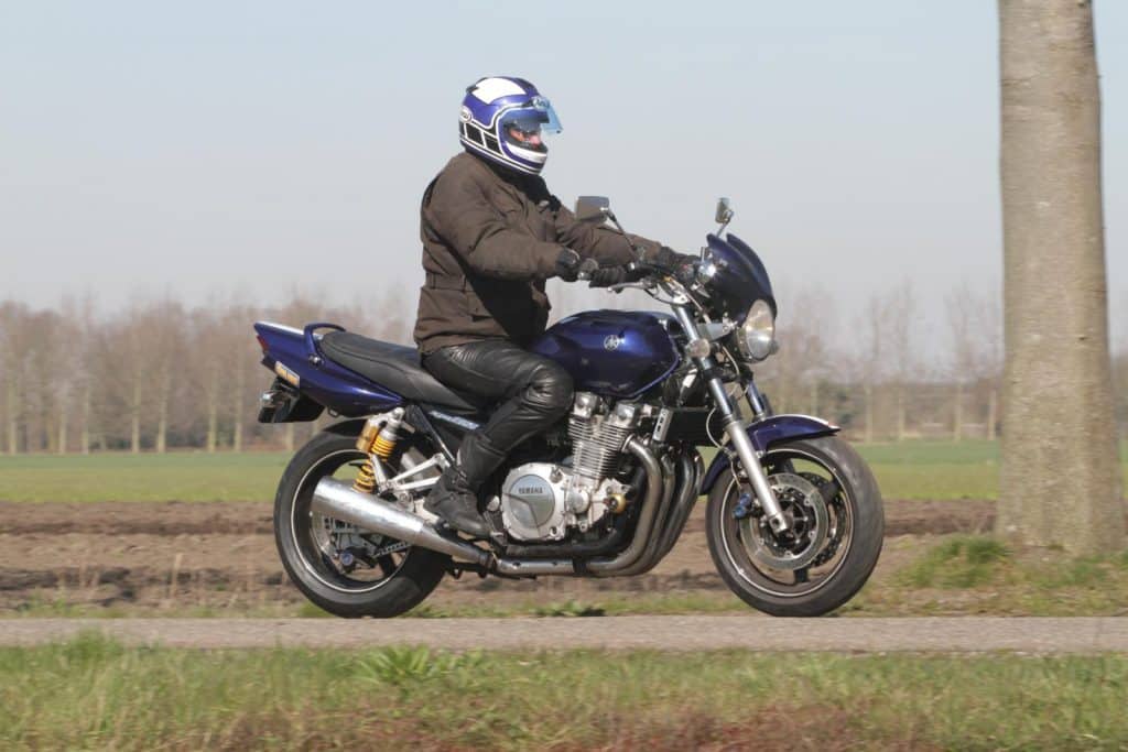 Yamaha XJR1300