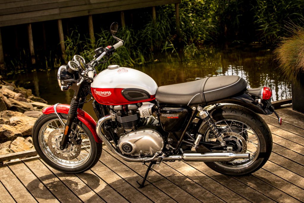 Triumph Bonneville Bud Ekins T100