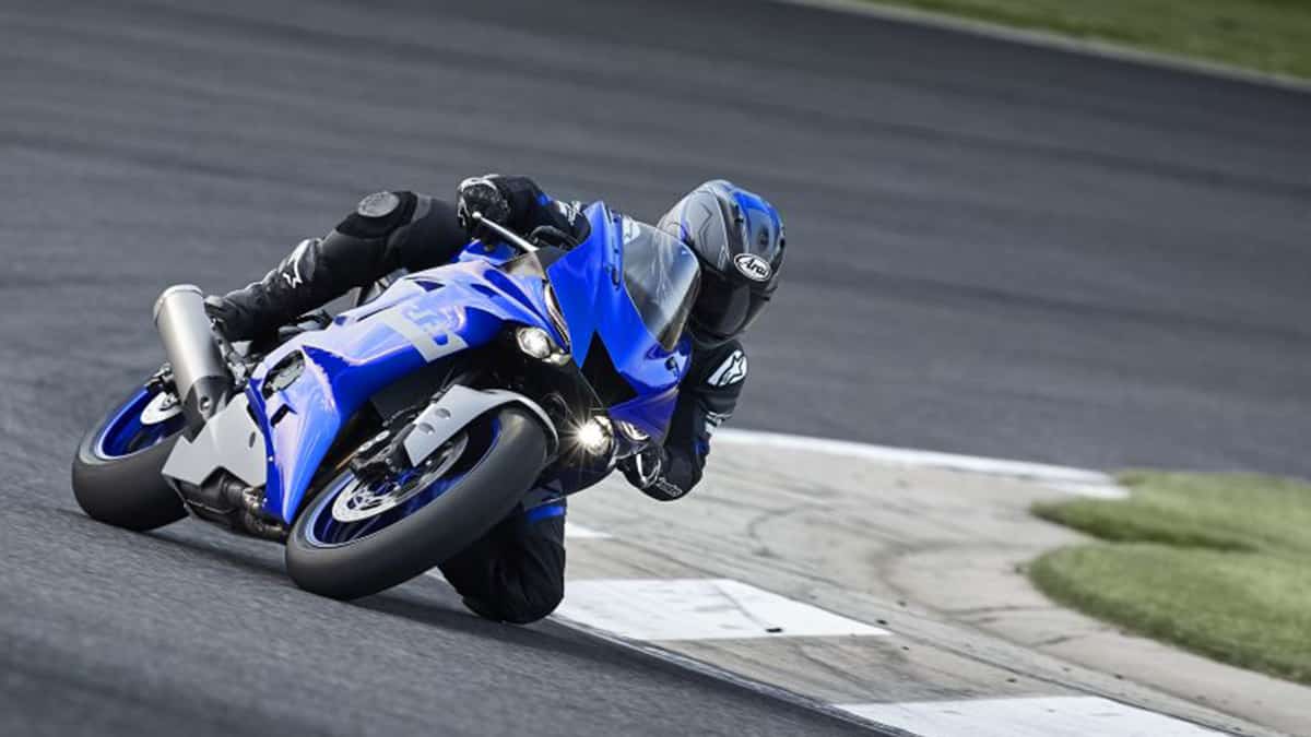 2021 Yamaha R6 Race