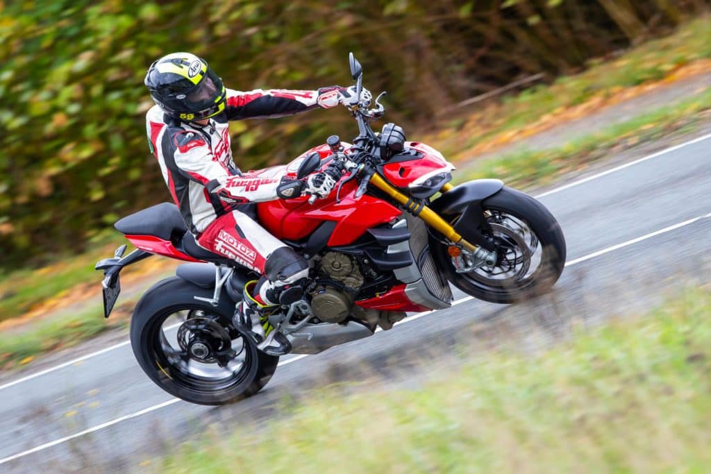 Ducati Streetfighter V4S