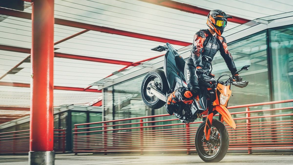 KTM 690 SMC R