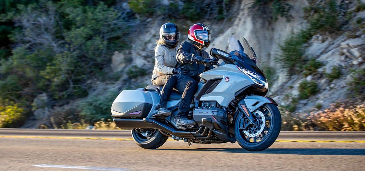 2021 Honda Goldwing: grotere topkoffer, meer comfort en geluid - Motor.NL