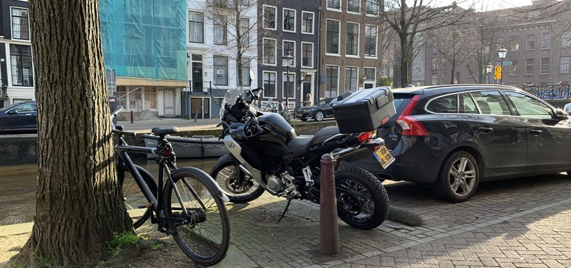Motor parkeren Amsterdam