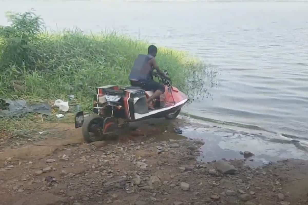 motor in het water