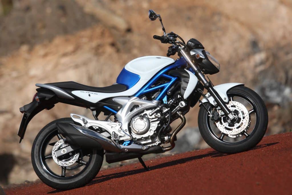 Suzuki Gladius