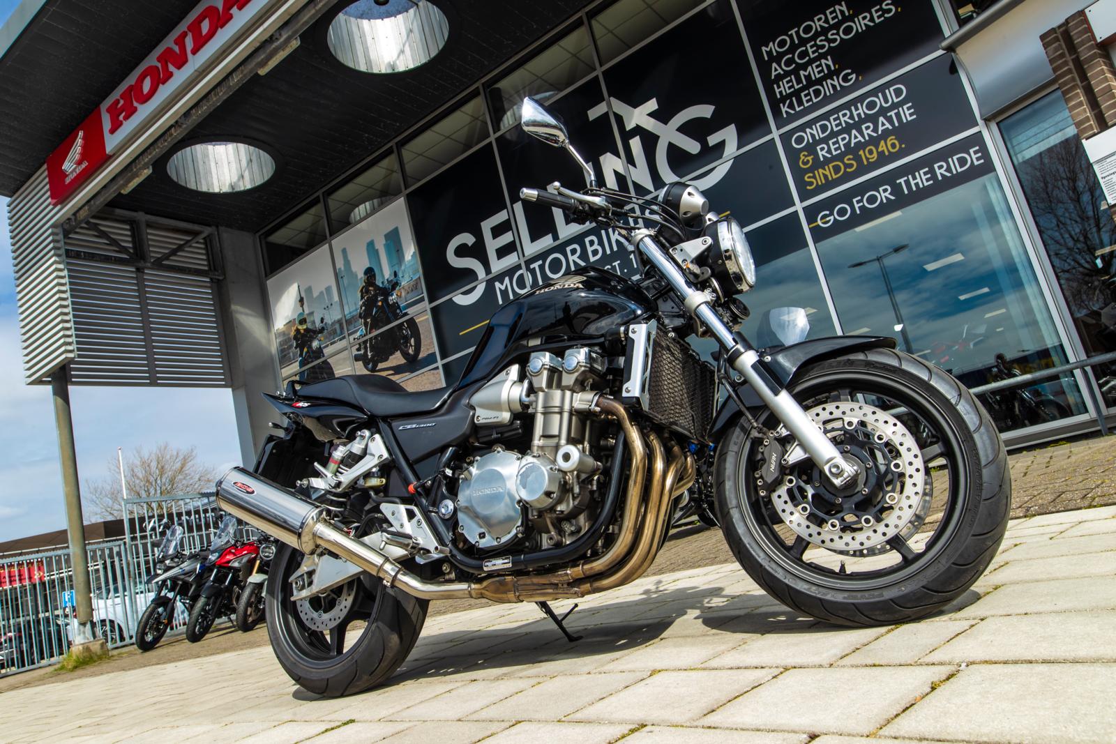 Honda CB1300