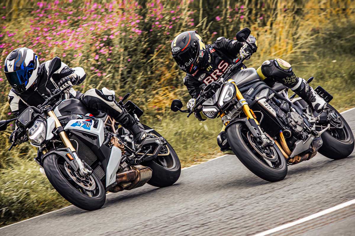 BMW S 1000 R vs Triumph Speed Triple RS