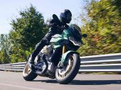 2022 Moto Guzzi V100 Mandello: een eerste blik