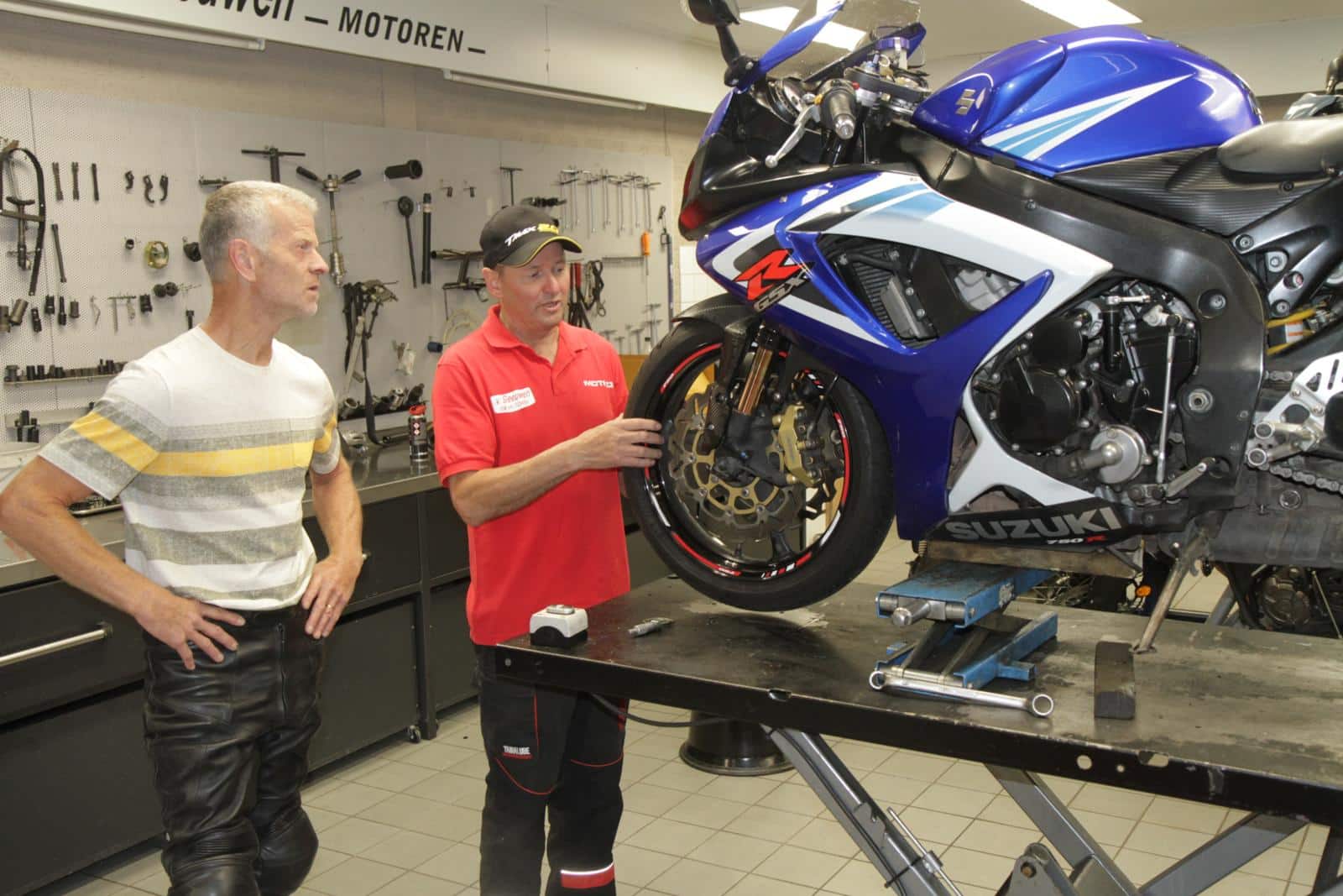 Suzuki GSX-R750