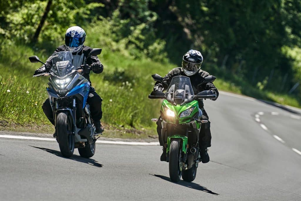 Honda NC 750X vs Kawasaki Versys 650 onderweg