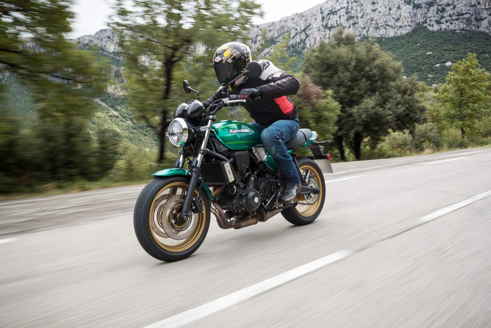 2022 Kawasaki Z650RS