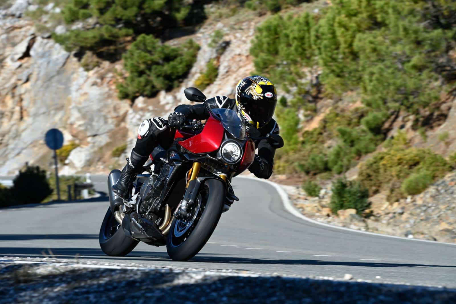 2022 Triumph Speed Triple 1200 RR