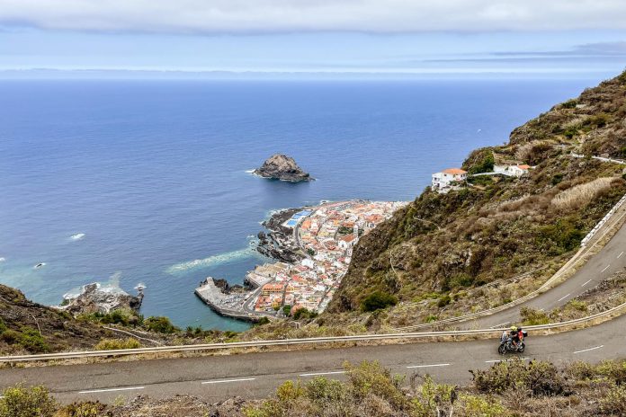 Tenerife op de motor