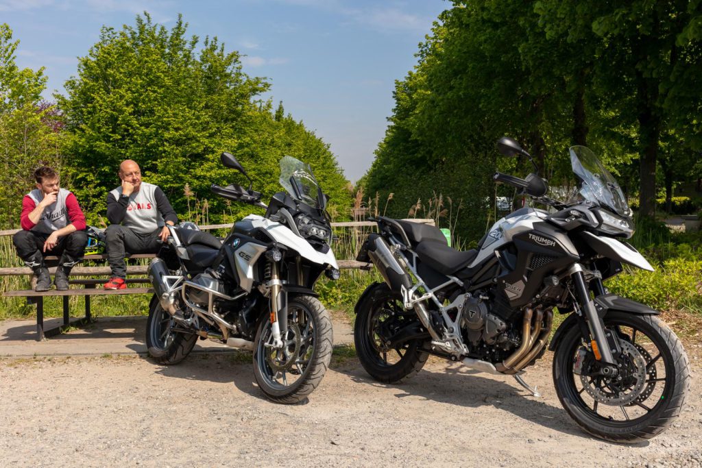 Triumph Tiger 1200 GT Pro vs. BMW R 1250 GS