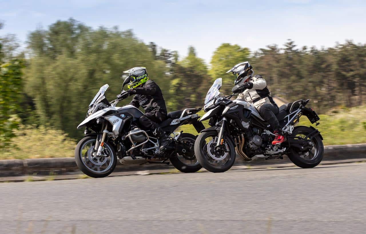 bmw r 1250 gs vs triumph tiger 1200