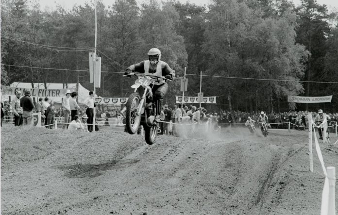 diefstal CZ-motoren in Markelo