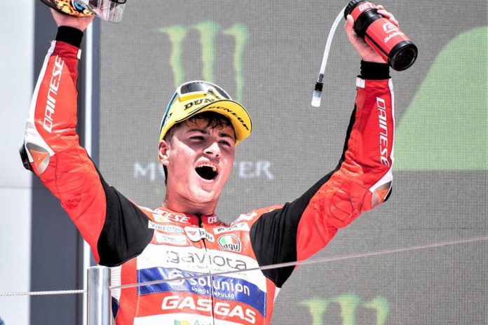 Izan Guevara Moto3