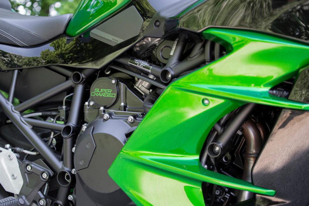 2022 Kawasaki Ninja H2 SX SE