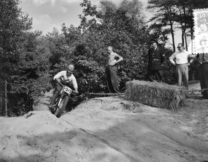 Motorclub Assen 100 jaar