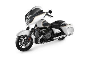 BMW R 18 B Mineral white metal / Meteoric Dust Gold