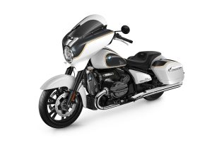 BMW R 18 B Mineral white metallic/Meteoric Dust Gold