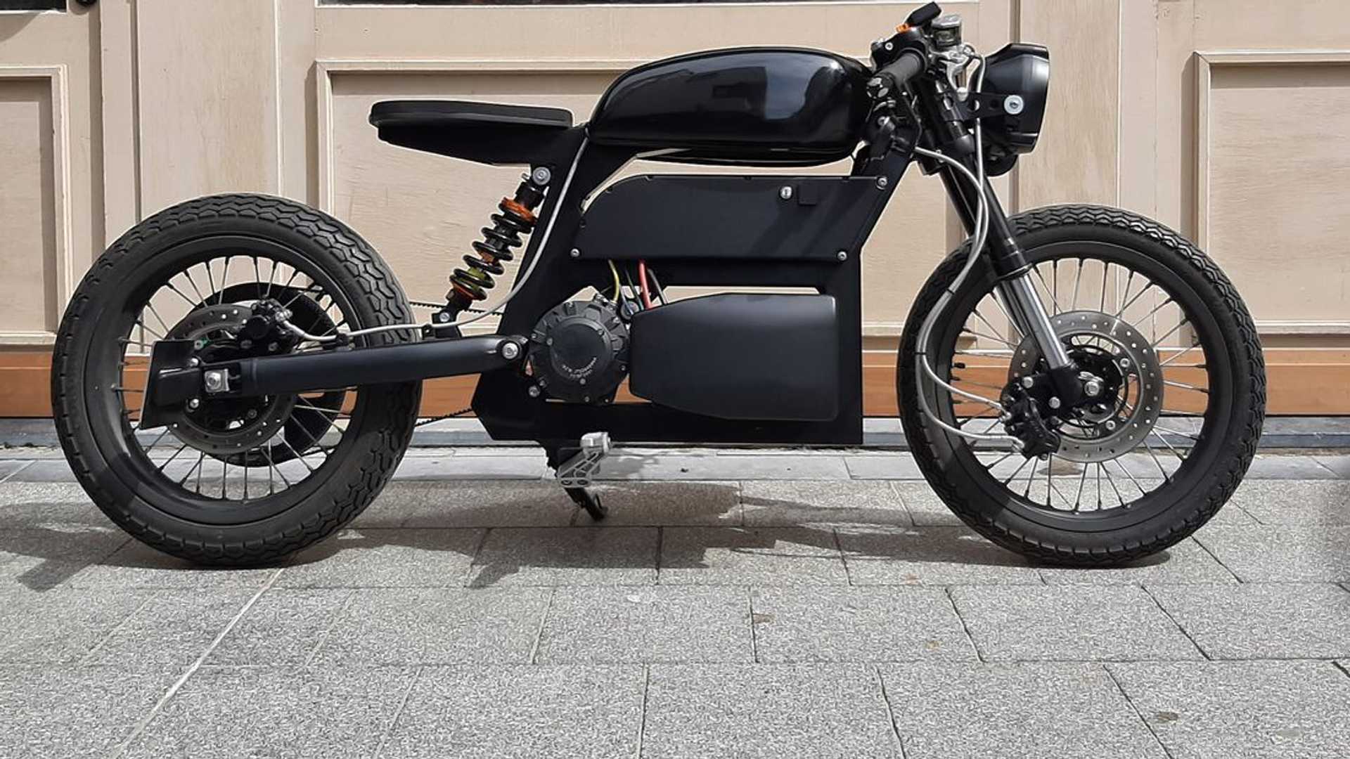 vleet bijlage uitgebreid Belgische ontwerper bouwt Super Soco TC Max om tot elektrische caféracer -  Motor.NL