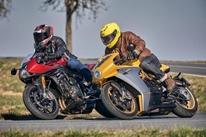 MV Agusta Superveloce 800 vs. Triumph Speed Triple 1200RR