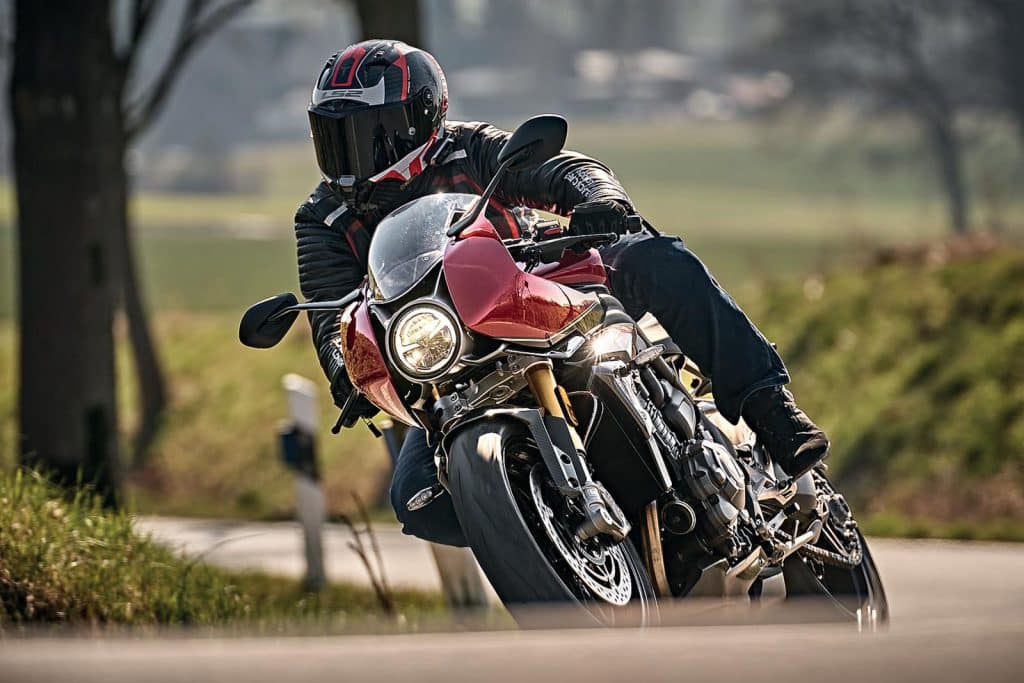 Triumph Speed Triple 1200RR