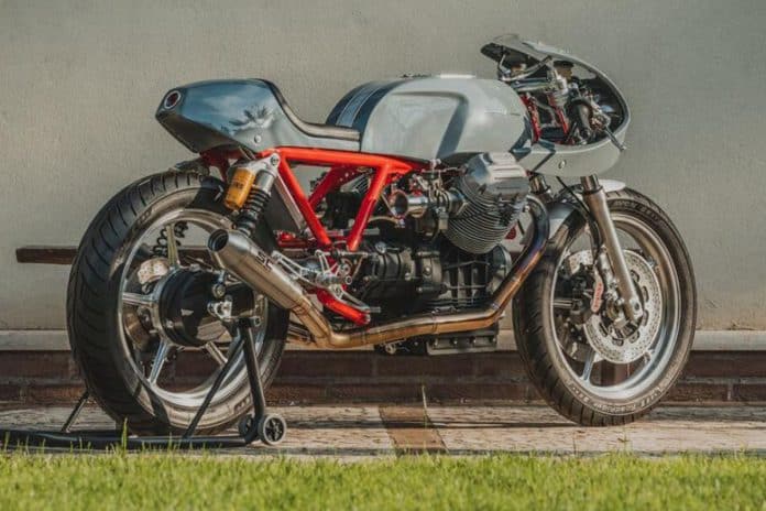 Moto Guzzi 1000 SP Enzo