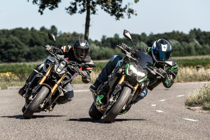 Kawasaki Z900 SE vs Yamaha MT-09 SP