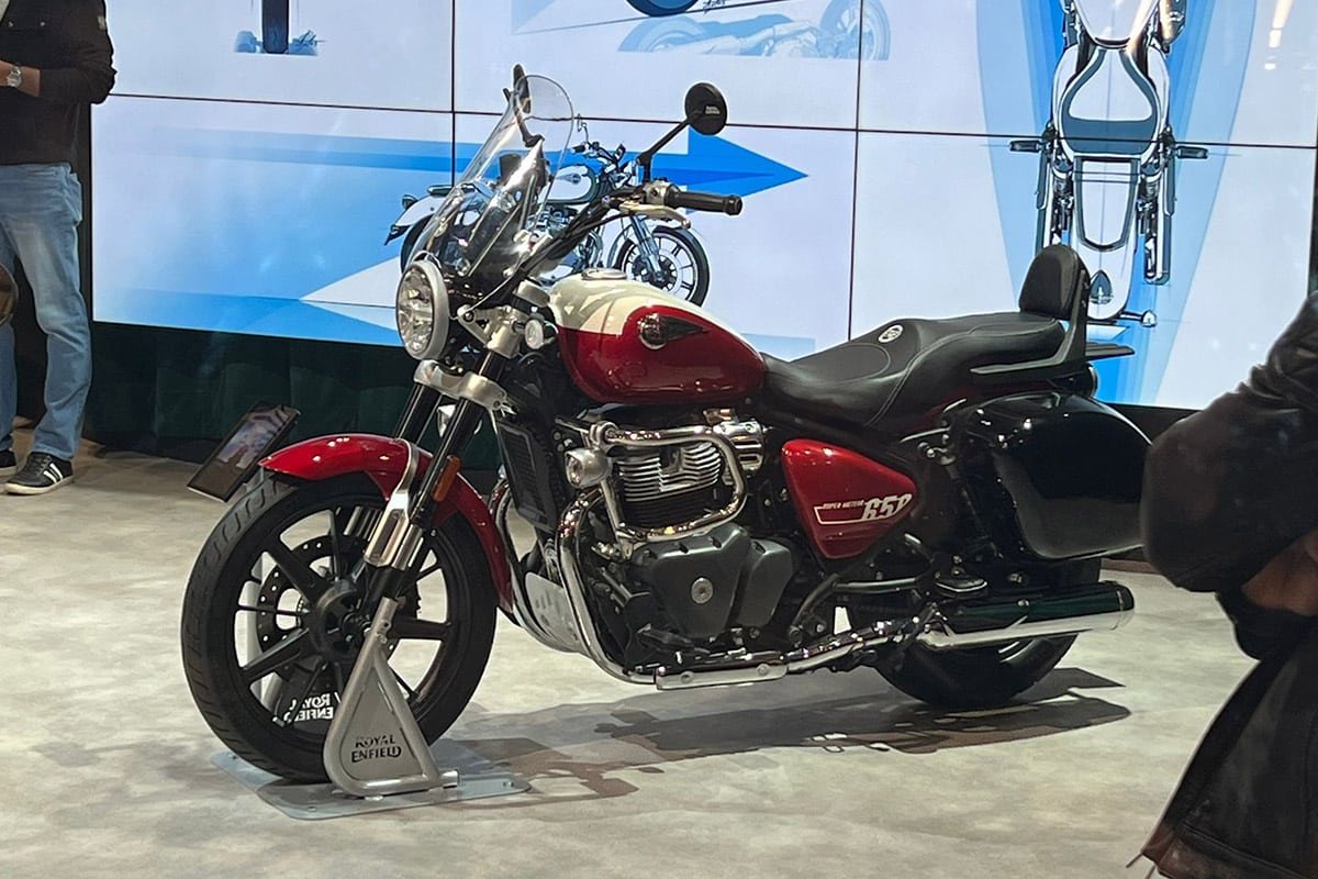 Nieuw 2023 Royal Enfield Super Meteor 650