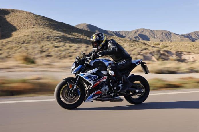 2023 BMW M 1000 R
