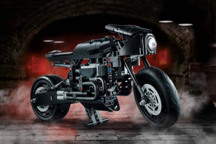 Batcycle LEGO Technic 5