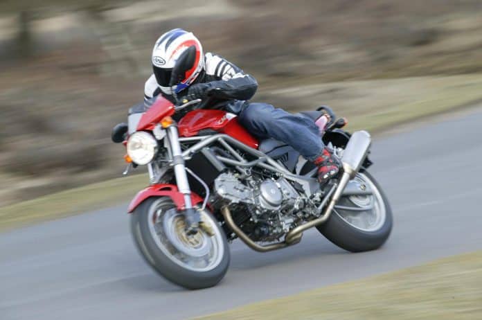winkeldochters Cagiva Raptor 650