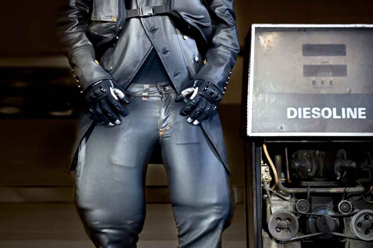 Mo'cycle maakt eerste airbagjeans ter wereld