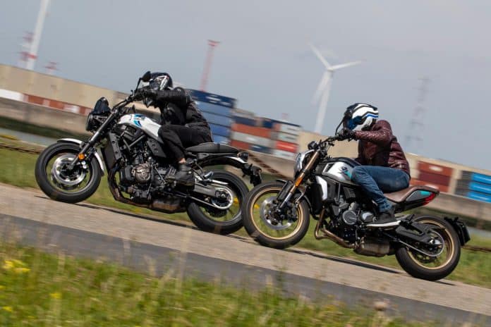 CFMoto 700CL-X Heritage vs. Yamaha XSR700
