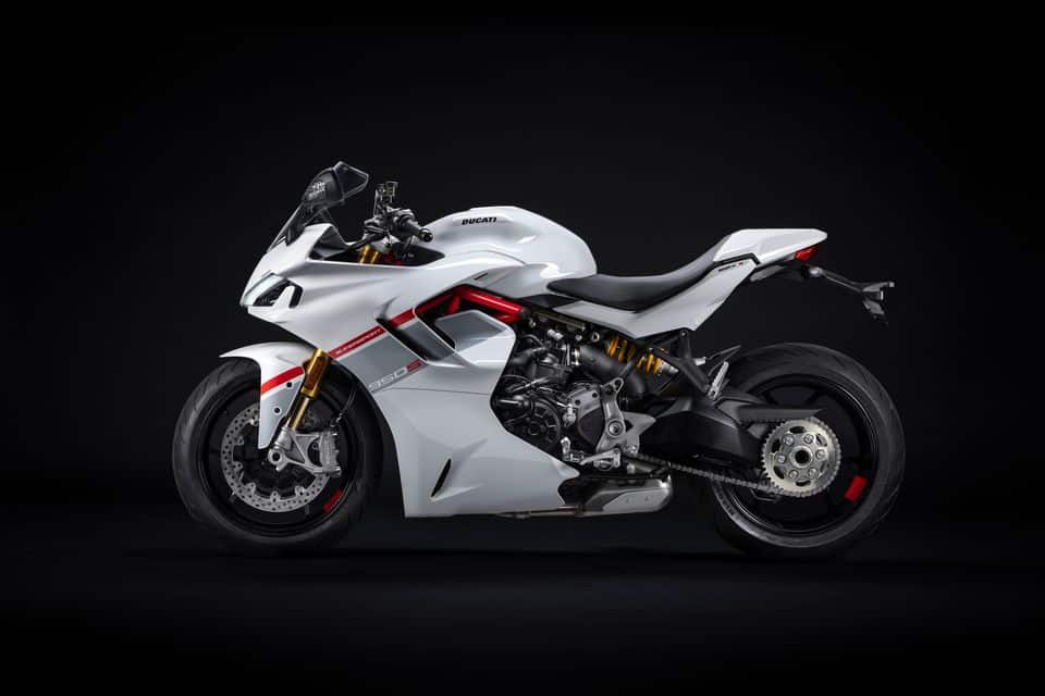 2024 Ducati SuperSport 950 S Stripe Livery
