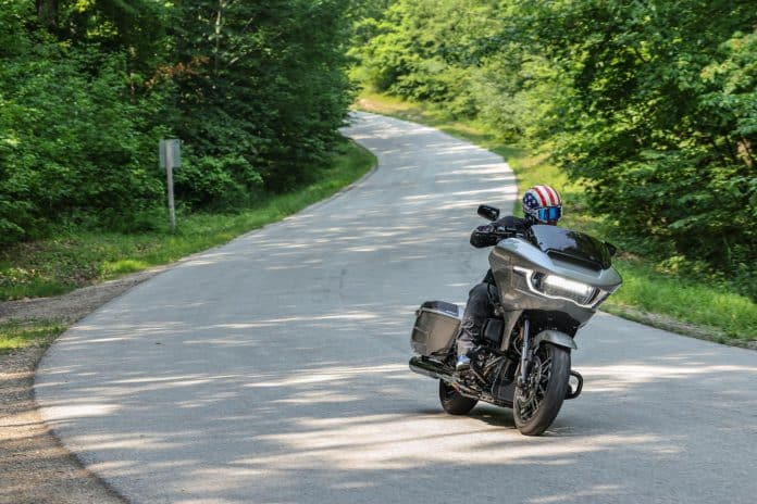 2024 Harley-Davidson CVO Street Glide en Road Glide