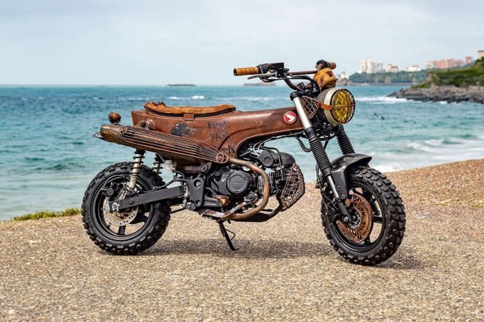 Dax 'Furiosa' Wint Honda Customs